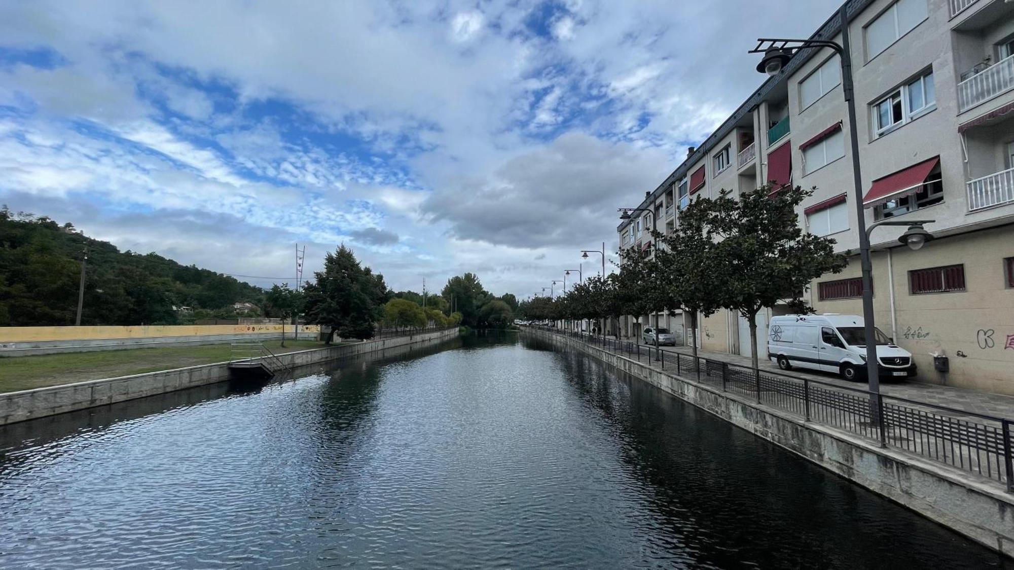 Piso Vacacional Familiar En Verín Exterior foto