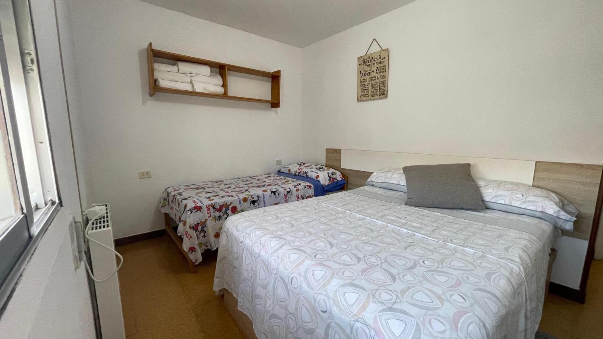Piso Vacacional Familiar En Verín Exterior foto